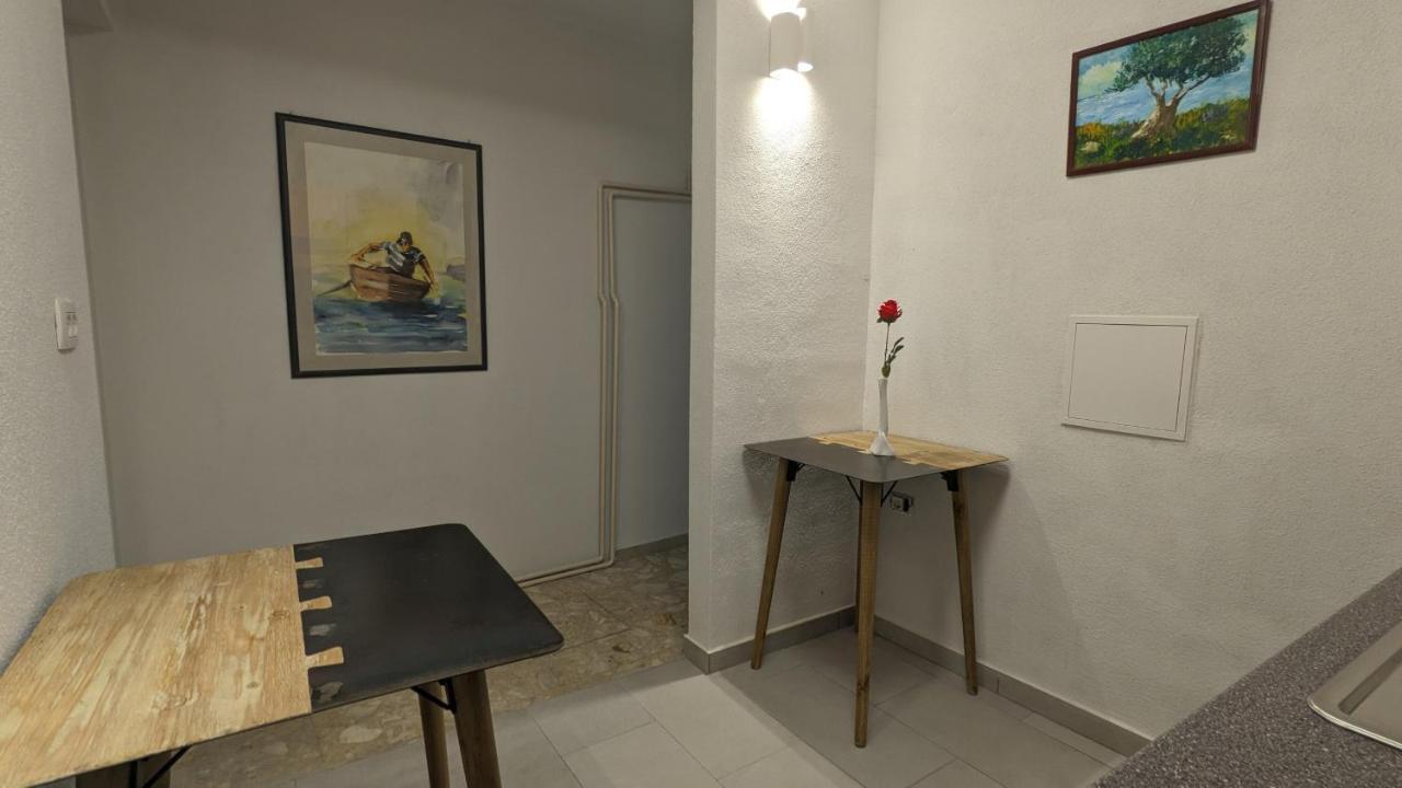 Olea Apartments Πιράν Εξωτερικό φωτογραφία