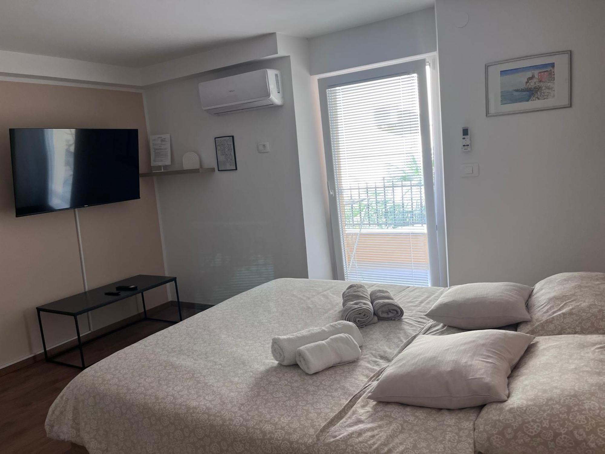 Olea Apartments Πιράν Εξωτερικό φωτογραφία